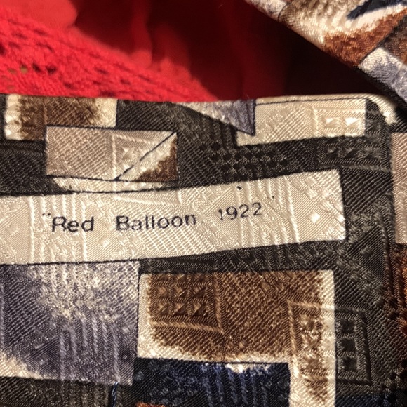 PAUL KLEE DESIGNERS IN MOTION VINTAGE SILK NECKTIE - Picture 6 of 11